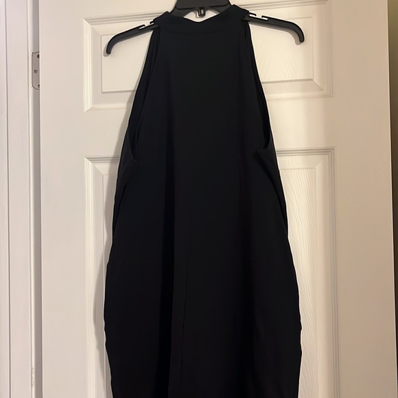 NY&C 22” black sleeveless dress with pockets - Picture 3 of 5